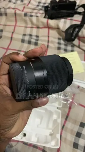 Sony Sigma 30mm F 1.4 DC DN