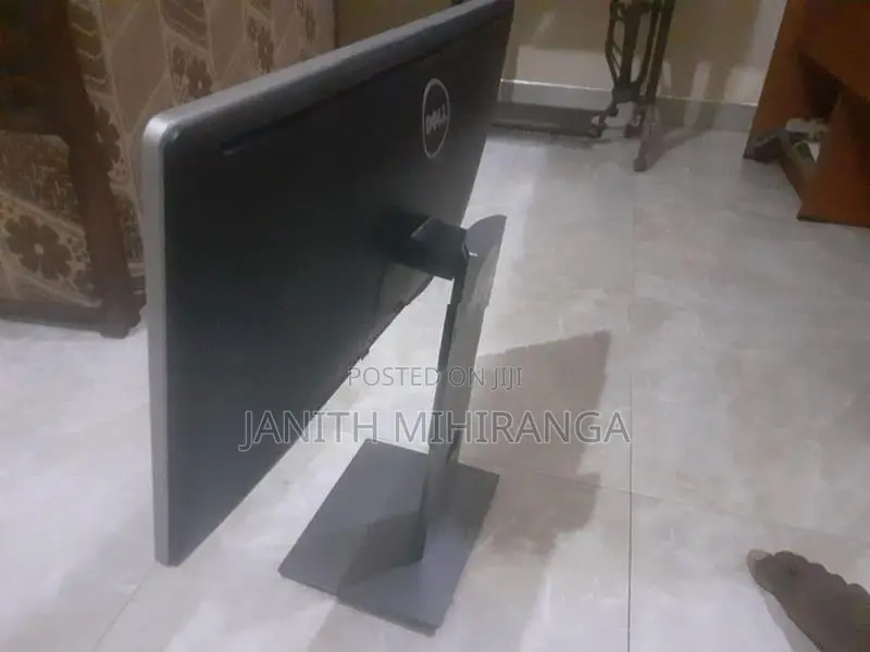 Dell 22" IPS Full HD Monitor + Core i3 4th Gen Desktop Set