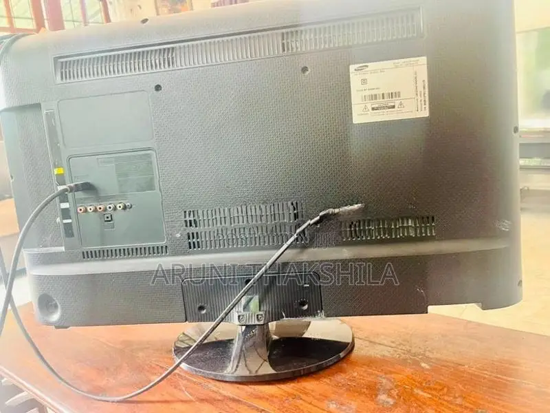 Samsung 32 Inc TV