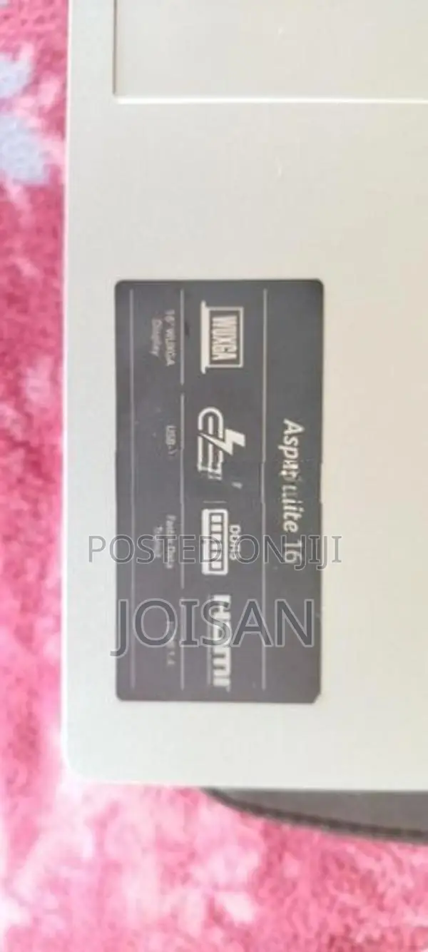 Acer laptop i3 ROM 16gb. storage 477gb