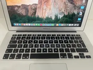 Apple Macbook Air 2017 Laptop