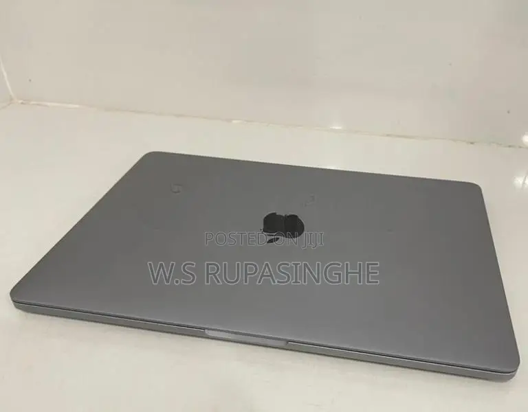 Apple Macbook Pro i7 Laptop