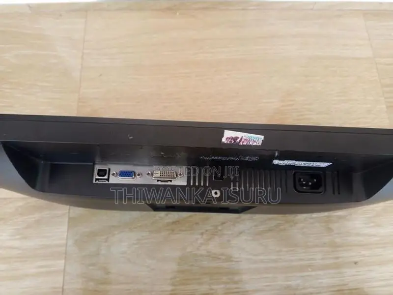 Monitor Dell P2312Ht size 23 inch