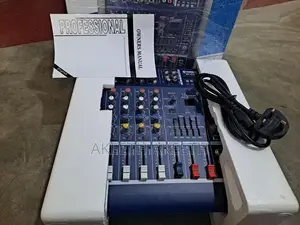 Audio Mixer 700W