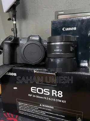 Canon R8 + Rf 50mm 1.8f