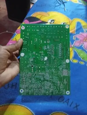 Hithachi Outdoor Main Pcb