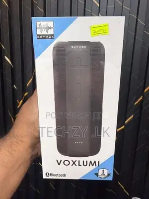 Skyvox Voxlumi portable Bluetooth speaker
