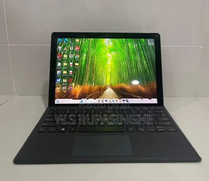 Dell Latitude 5290 Laptop