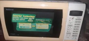 Microwave Oven
