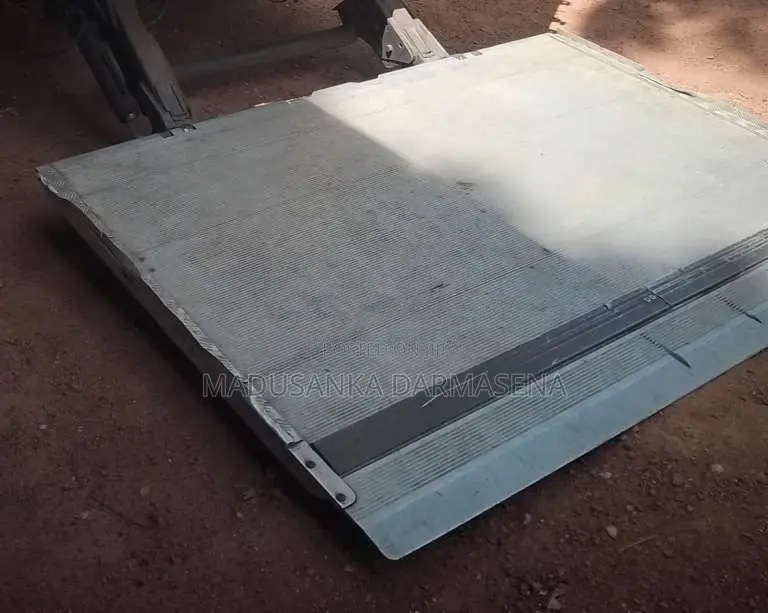 Power door for Lorry