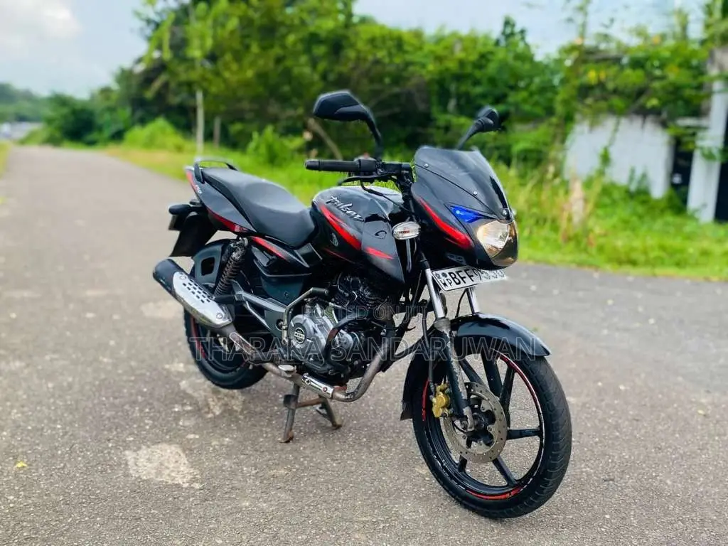 Bajaj Pulsar 2017 Motorbike (Used)