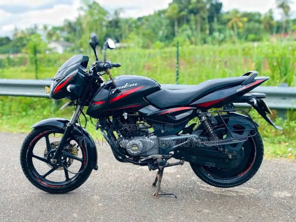 Bajaj Pulsar 2017 Motorbike (Used)