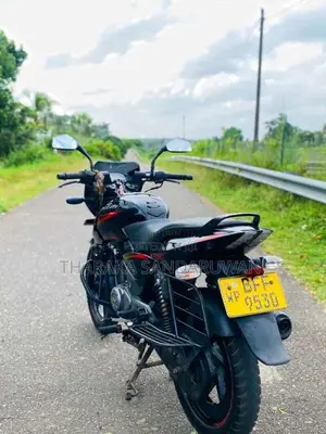 Bajaj Pulsar 2017 Motorbike (Used)