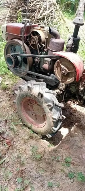 Kubota Sifang 2004 Tractor (Used)
