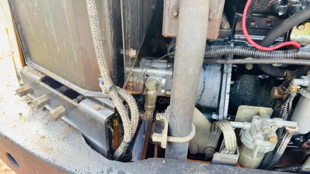 Mitsubishi MM25 2000 Heavy-Duty Unregistered (Recondition)