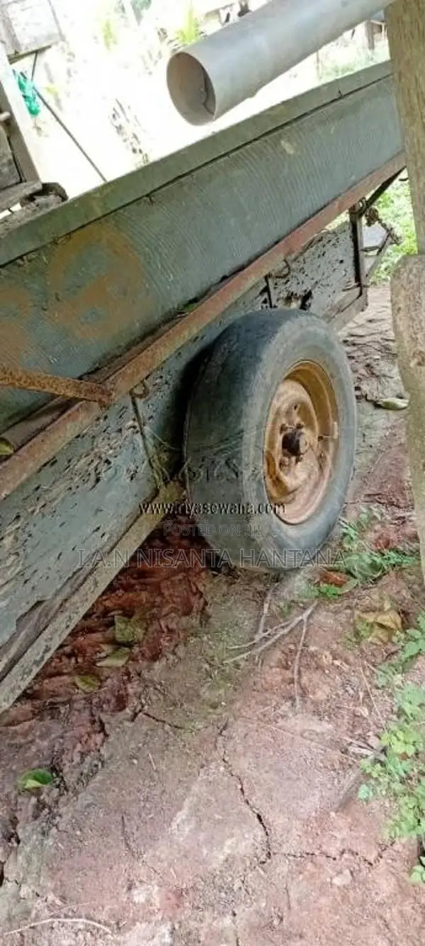 Kubota Sifang 2004 Tractor (Used)