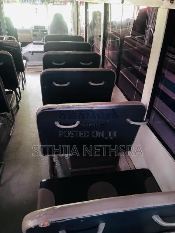 Ashok-Leyland Mitr 2015 Bus (Used)