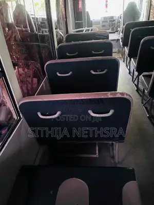 Ashok-Leyland Mitr 2015 Bus (Used)