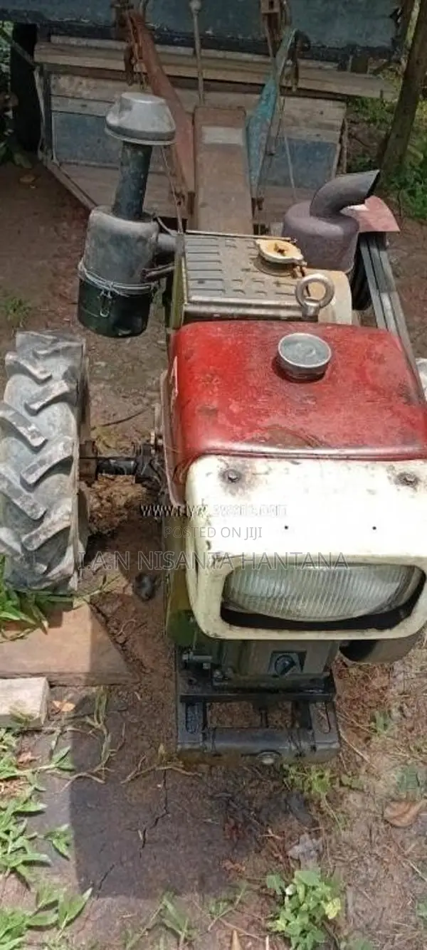 Kubota Sifang 2004 Tractor (Used)