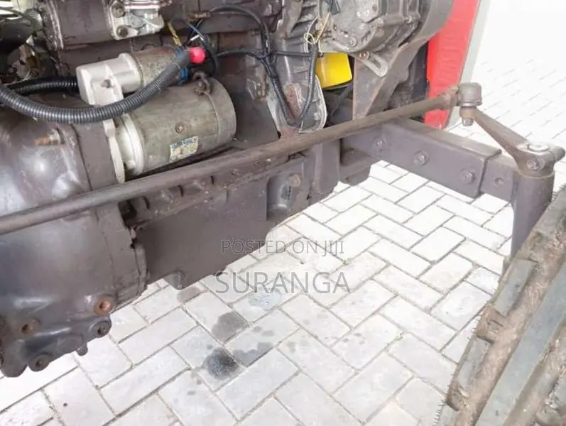 Massey-Ferguson 240 2003 Tractor (Used)