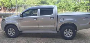 Toyota Hilux 2007 Pickup (Used)