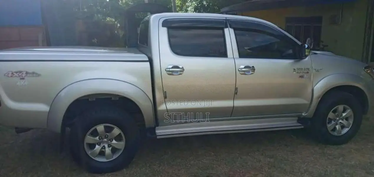 Toyota Hilux 2007 Pickup (Used)
