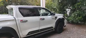 Toyota Hilux Revolution 2017 Pickup (Used)