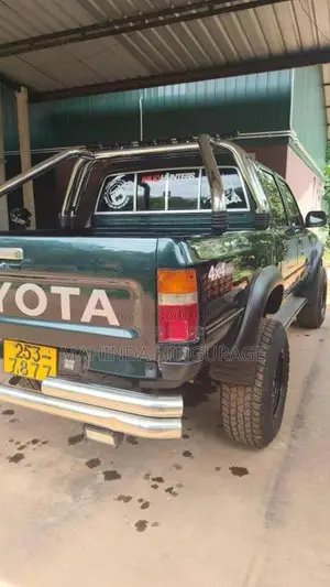 Toyota LN107SSRX 1995 Pickup (Used)
