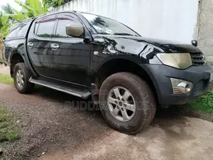 Mitsubishi L200 4x4 2014 Pickup (Used)