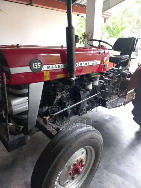 Massey-Ferguson 135 1997 Tractor (Used)