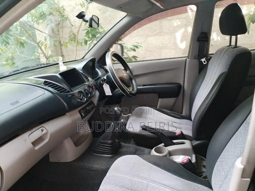 Mitsubishi L200 4x4 2014 Pickup (Used)