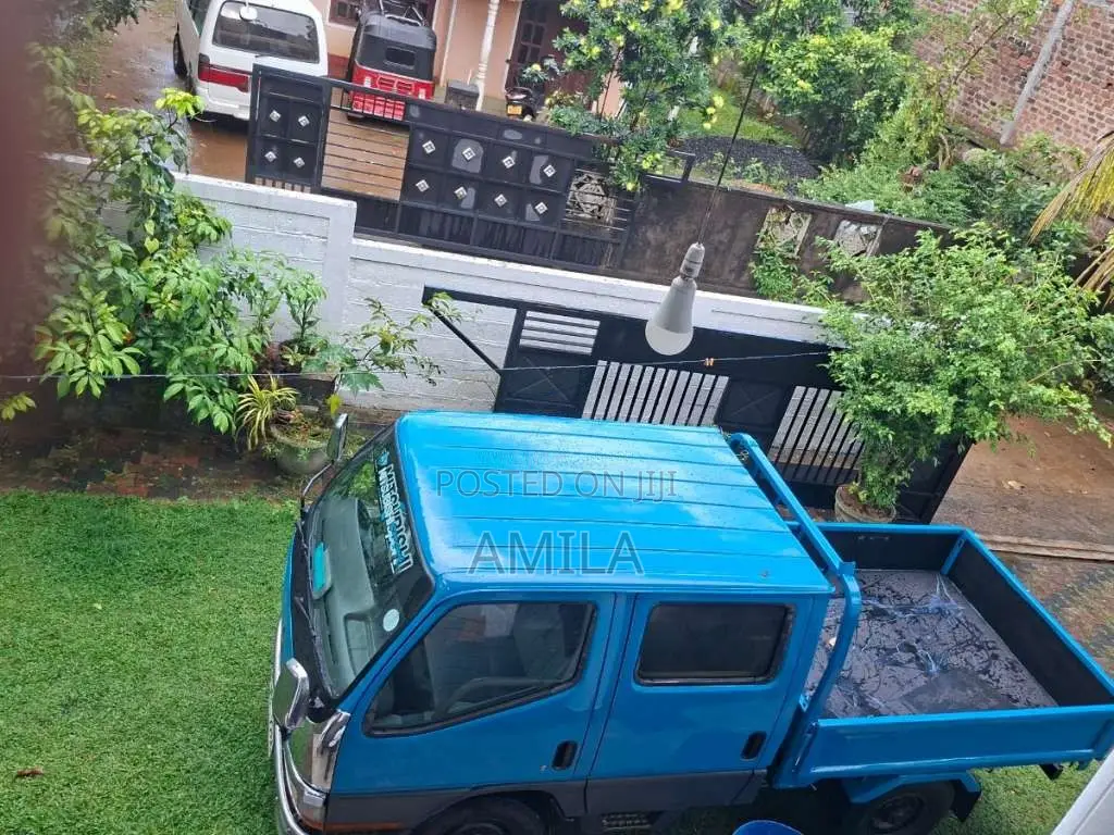 Mitsubishi Canter 2006 Crew Cab (Used)