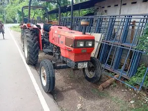 Saab Adupadu Na 2008 Tractor (Used)