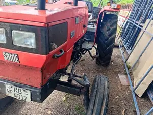 Saab Adupadu Na 2008 Tractor (Used)