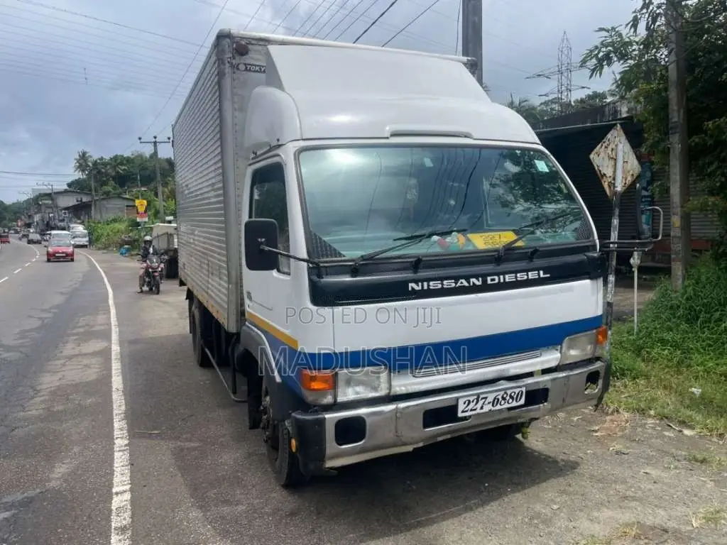 Nissan Ud 14 5 Full Body 2000 Lorry (Used)