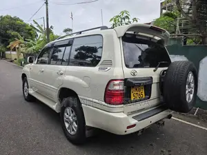 Toyota Sahara 101 2005 SUV (Used)