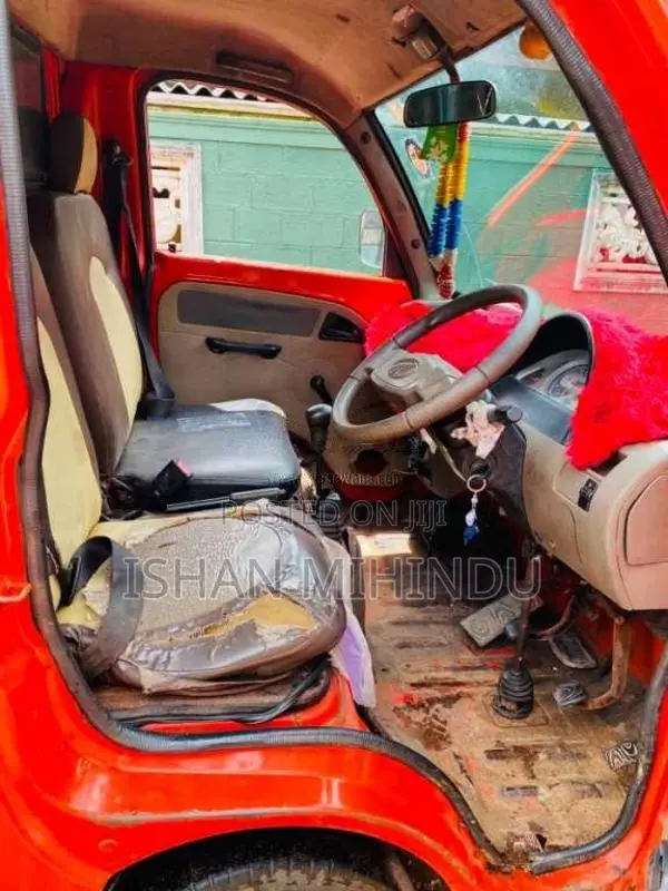 Mahindra Maxximo 2012 Lorry (Used)