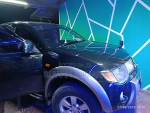 Mitsubishi L200 2007 Pickup (Used)