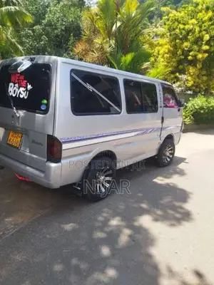 Mazda Bongo 1995 Van (Used)