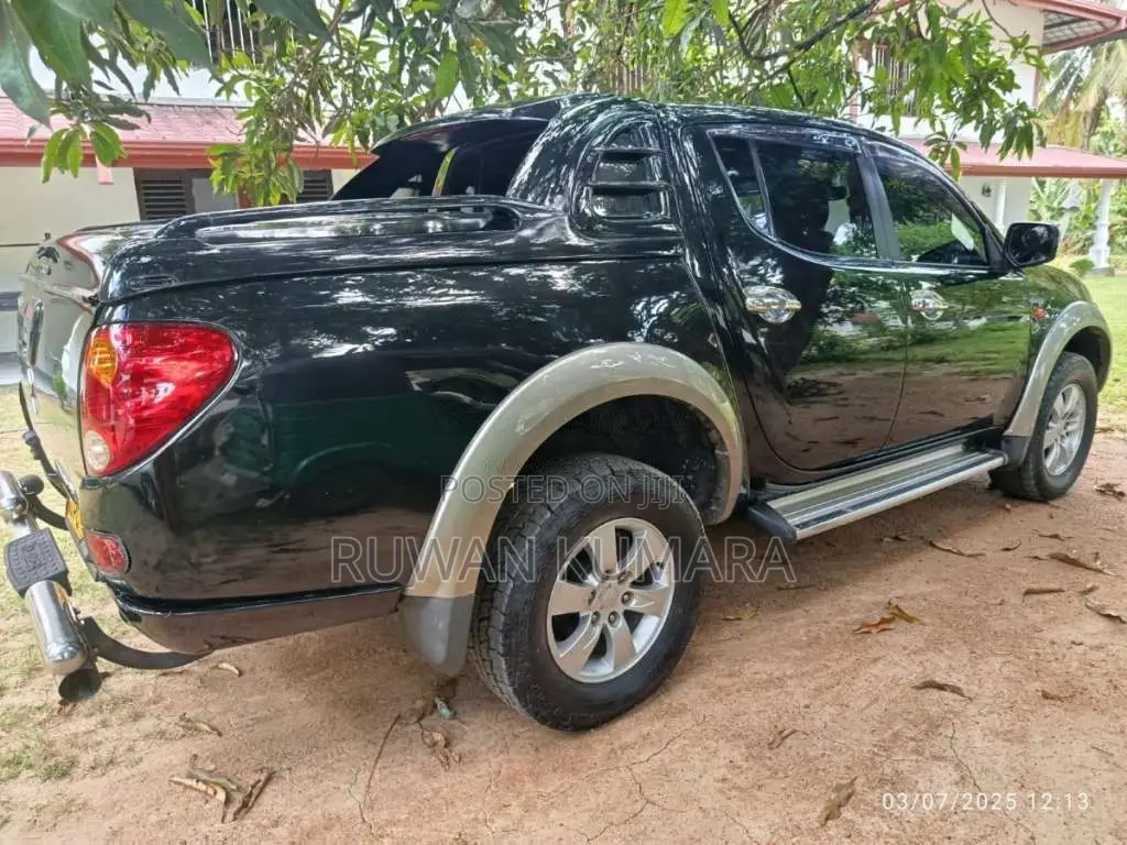 Mitsubishi L200 2007 Pickup (Used)