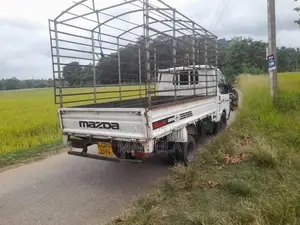 Mazda Bruni 2000 Lorry (Used)