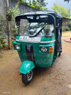 Bajaj RE 2013 Three Wheel (Used)