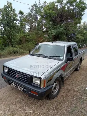 Mitsubishi L200 1997 Heavy-Duty (Used)