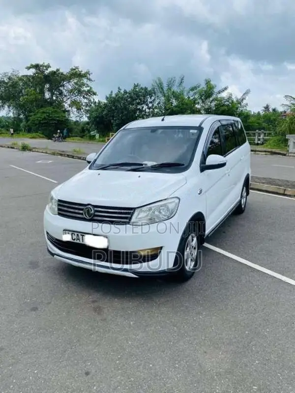 DFSK Glory 330 2016 SUV (Used)