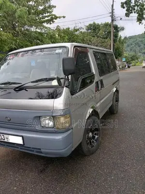 Mazda Bongo 2004 Van (Used)