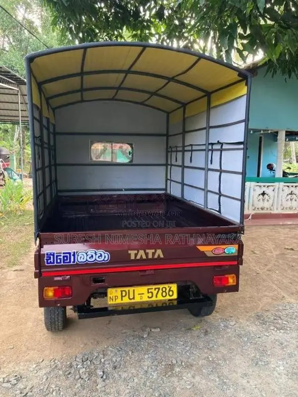 Tata Dimo Batta 2012 Lorry (Used)