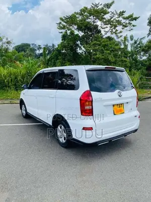 DFSK Glory 330 2016 SUV (Used)