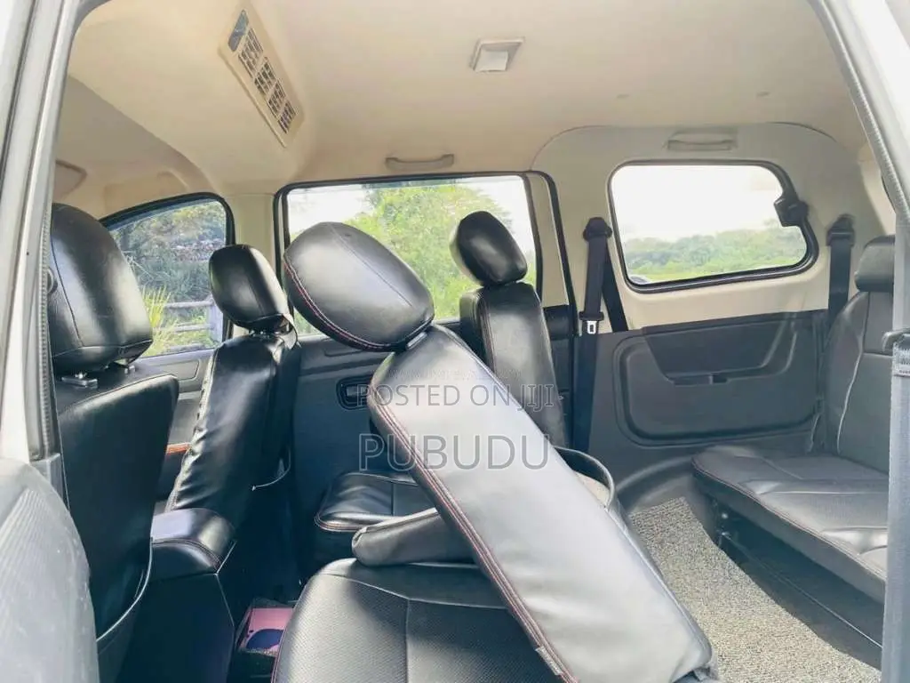 DFSK Glory 330 2016 SUV (Used)