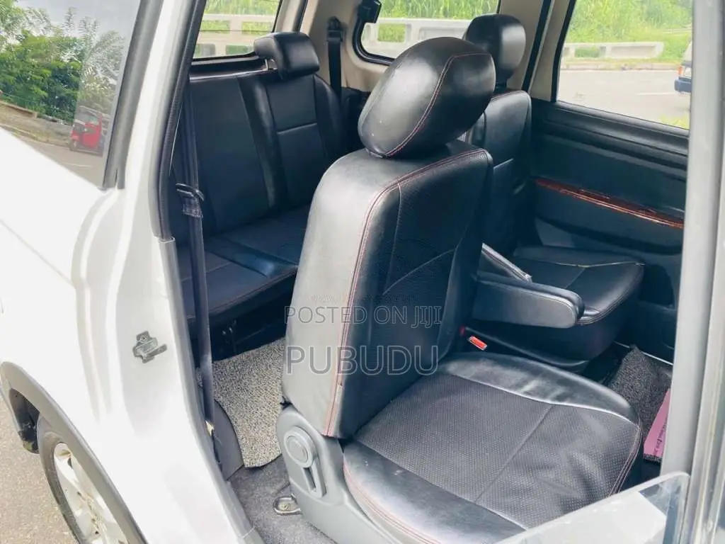 DFSK Glory 330 2016 SUV (Used)