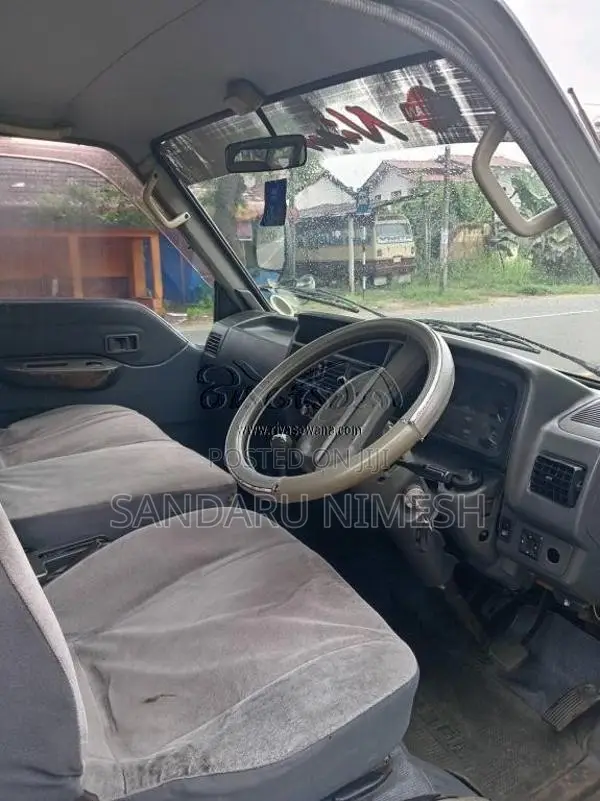 Mazda Bongo 2004 Van (Used)